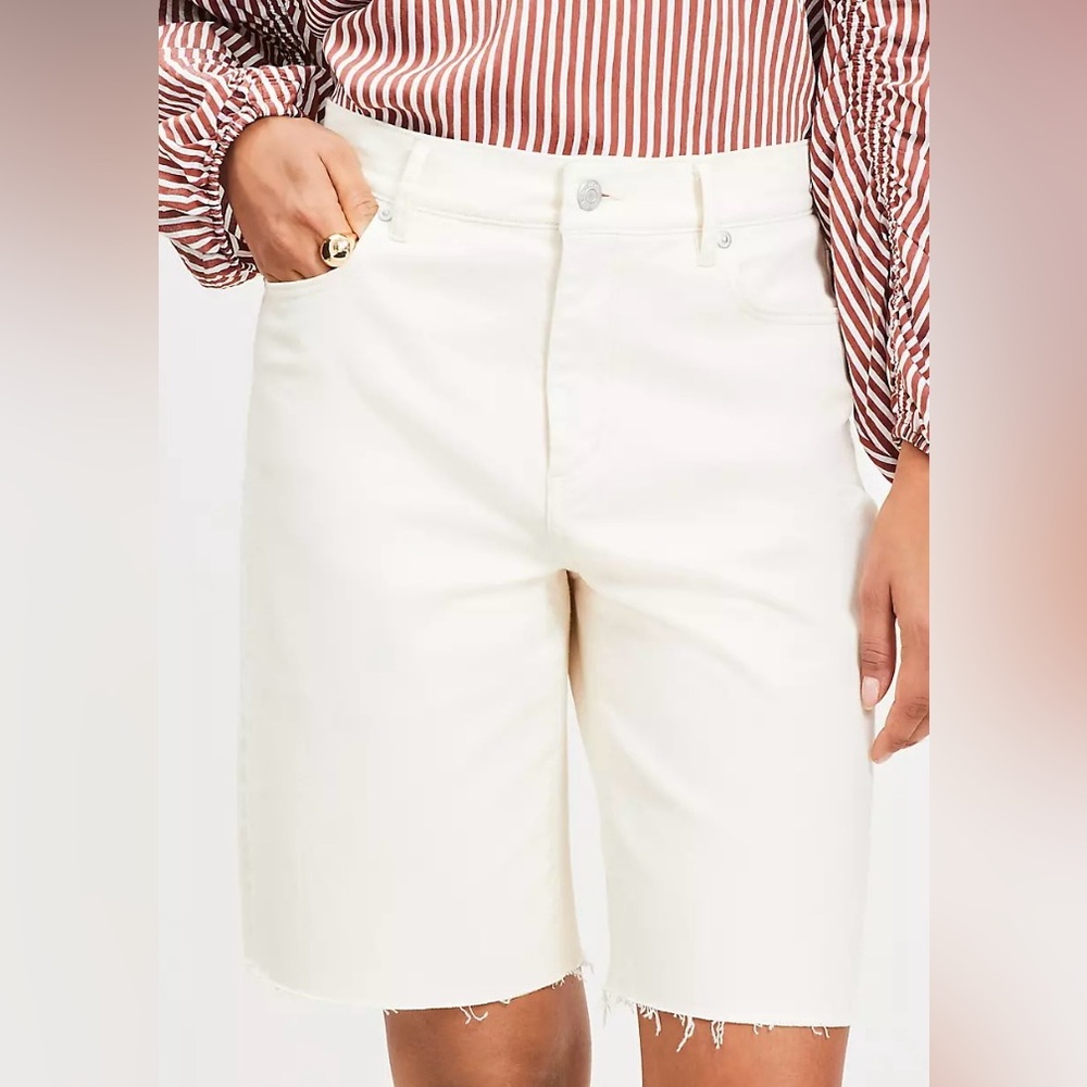 NWT.  Ann Taylor LOFT  
High Rise, Raw Edge Denim Bermuda Shorts sz.4 .